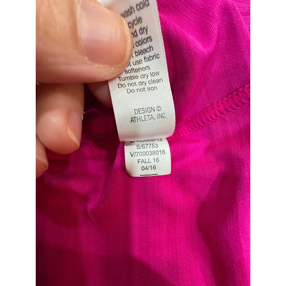 Athleta Pacifica UPF 50 Pink 1/2 Zip Long Sleeve Pullover Workout Swim Top Sz S - Picture 9 of 9